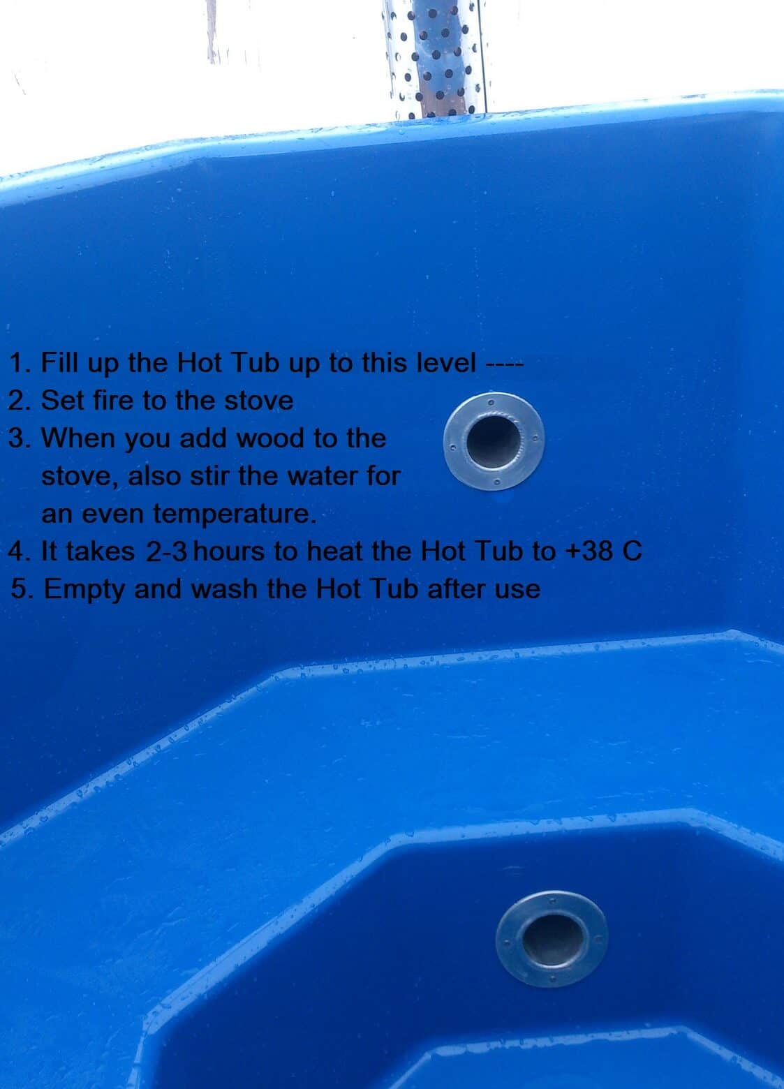 Circulation openings of the hot tub. Fill the tub above the upper circulation opening.