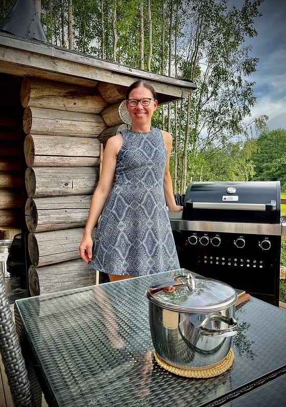 Eco-friendly outdoor grill and wood-fired sauna in a beautiful natural setting.